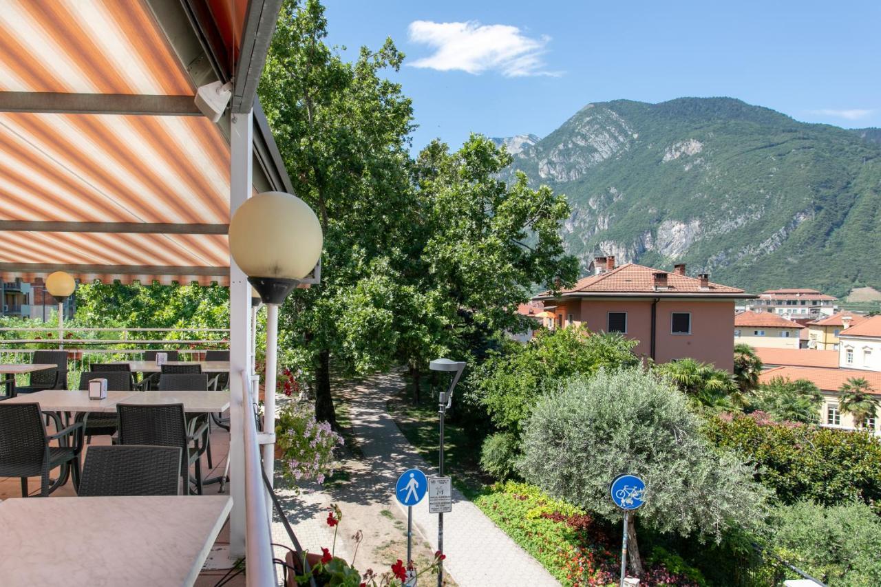 Appartamento grande Al Ponte. Situato vicino all'ospedale, al parco e al centro città Trente Extérieur photo